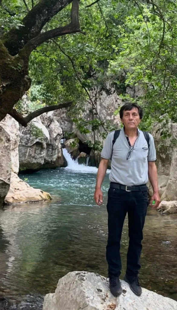 Πατρών - Τριπόλεως: Αναστροφή φορτηγού σκόρπισε θάνατο - Νεκρός οδηγός ΙΧ, γνωστός μελισσοκόμος από το χωριό Καρπέτα Πατρών - Τριπόλεως: Αναστροφή φορτηγού σκόρπισε θάνατο - Νεκρός οδηγός ΙΧ, γνωστός μελισσοκόμος από το χωριό Καρπέτα