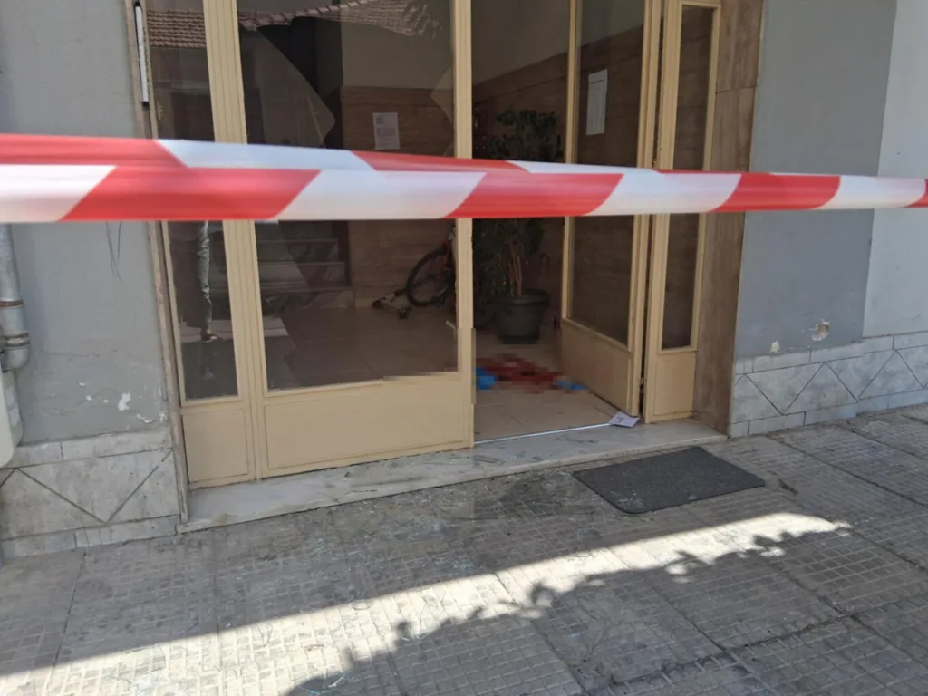 Βόλος: Η δολοφονία έγινε μπροστά στα μάτια των παιδιών τους!