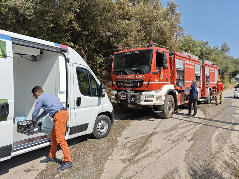 Φωτιά στην Αχαΐα: Μεγάλη ανάγκη για πόσιμο νερό – Τα My market ήταν εκεί!