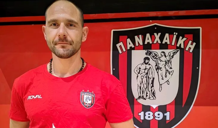 Ο Β. Κανάς προπονητής στις ακαδημίες της ΠΓΕ Ο Β. Κανάς προπονητής στις ακαδημίες της ΠΓΕ