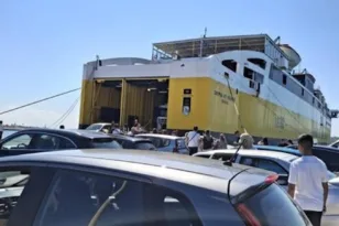 Πάει φουλ η κίνηση για Ιόνιο