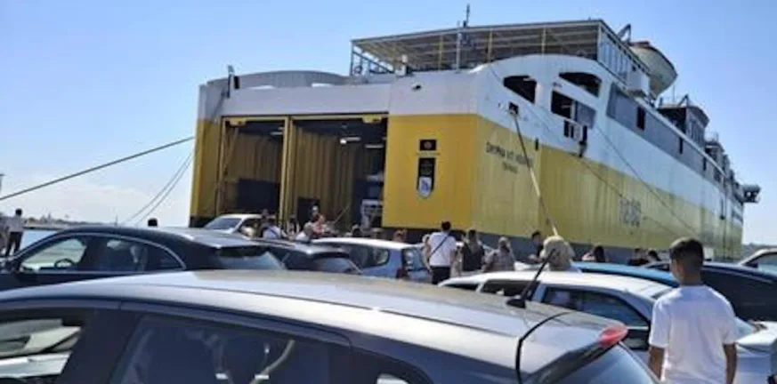 Πάει φουλ η κίνηση για Ιόνιο Πάει φουλ η κίνηση για Ιόνιο