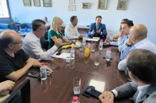 Επίσκεψη του Προέδρου του Κινήματος Δημοκρατίας Στέφανου Κασσελάκη στο Επιμελητήριο Αχαΐας