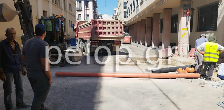 Πάτρα: Σταυρόλεξο για δυνατούς λύτες η κυκλοφορία στην πόλη - Έργα και στην Κορίνθου και Κανάρη ΦΩΤΟ Πάτρα: Σταυρόλεξο για δυνατούς λύτες η κυκλοφορία στην πόλη - Έργα και στην Κορίνθου και Κανάρη ΦΩΤΟ