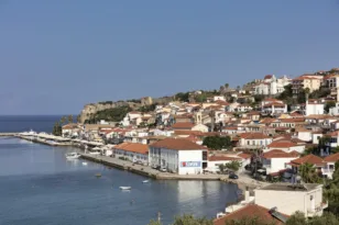Κορώνη: Μεσαιωνική ατμόσφαιρα, τι πρέπει να δείτε