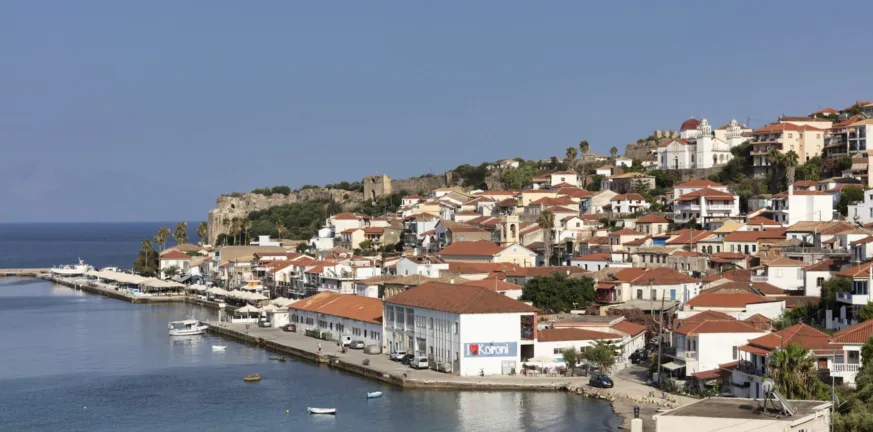 Κορώνη: Μεσαιωνική ατμόσφαιρα, τι πρέπει να δείτε