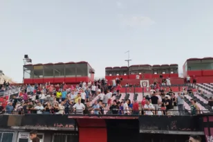 Ο κόσμος της Παναχαϊκής ήρθε στο γήπεδο, δείχνει διάθεση να στηρίξει