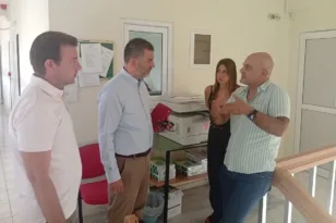 Σπ. Σκιαδαρέσης: Επίσκεψη στο εργαστήριο πρόληψης της ευλογιάς αιγοπροβάτων στη Λάρισα – Κάλεσμα για ανάλογη δράση και στην Περιφέρεια Δ. Ελλάδας