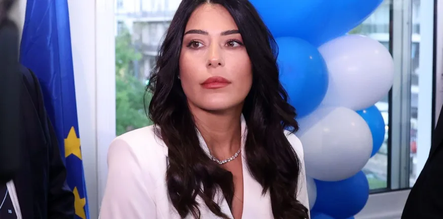 «Ο συγκεκριμένος ασυνείδητος οδηγός δεν διέφυγε», η Λατινοπούλου για το τροχαίο «Ο συγκεκριμένος ασυνείδητος οδηγός δεν διέφυγε», η Λατινοπούλου για το τροχαίο