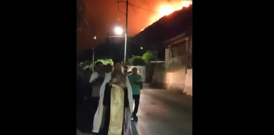 Η αντίδραση του μετεωρολόγου Θ. Κολυδά στη λιτανεία στη Ζάκυνθο για να σβήσει η πυρκαγιά...