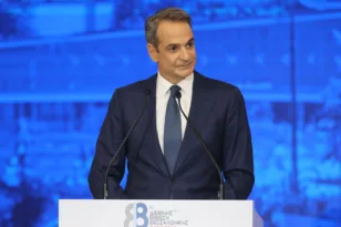 «Κλειδώνει» το πακέτο μέτρων της κυβέρνησης για τη ΔΕΘ – Φοροελαφρύνσεις, ενισχύσεις και παρεμβάσεις στο στεγαστικό