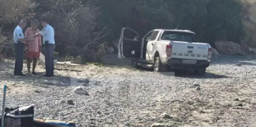 Έπεσε με το αγροτικό από γκρεμό 9 μέτρων στη Σάντοβα Μεσσηνίας: Γλίτωσε σαν από θαύμα ΦΩΤΟ