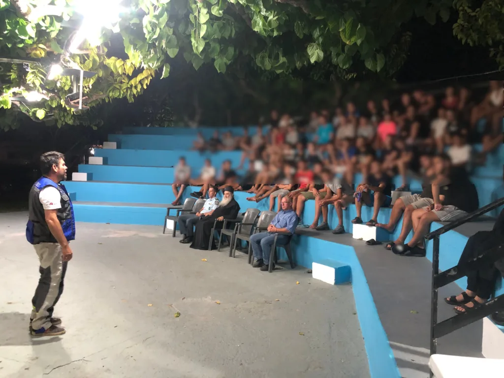 Καμπάνια στη Ναυπακτία: «Το κράνος σώζει ζωές» – Ενημέρωση νέων για οδική ασφάλεια