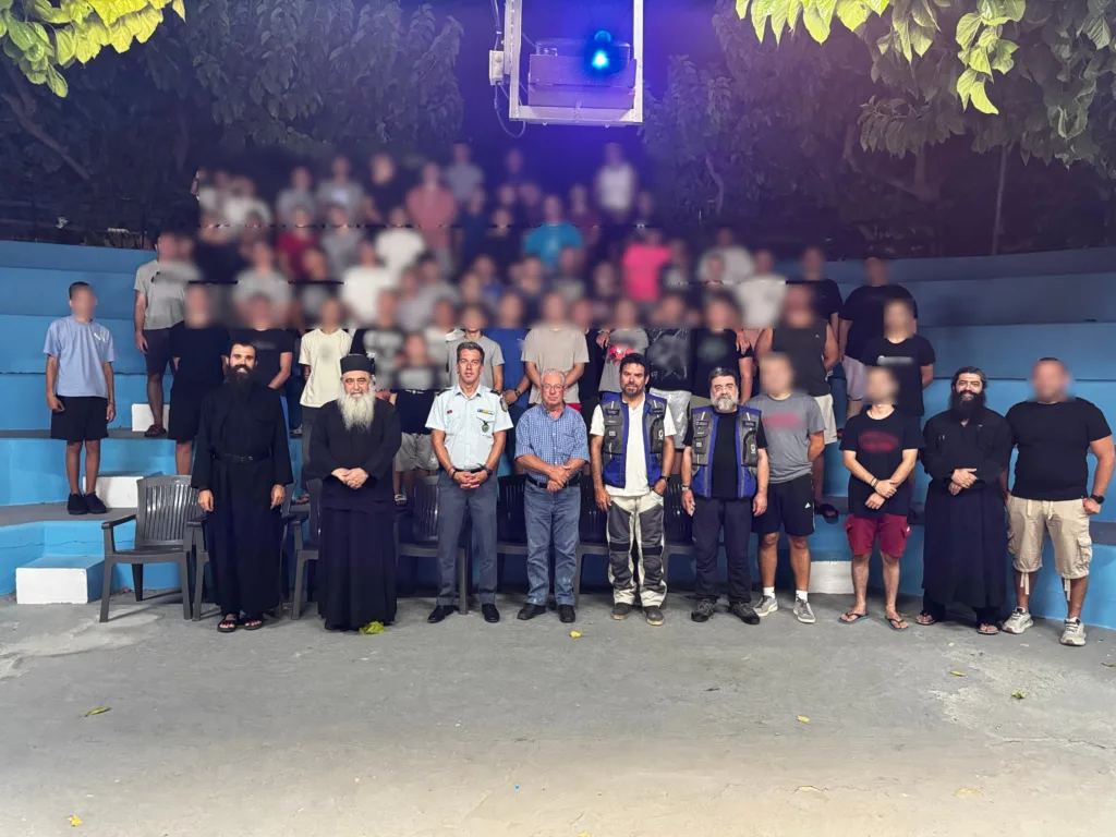 Καμπάνια στη Ναυπακτία: «Το κράνος σώζει ζωές» – Ενημέρωση νέων για οδική ασφάλεια