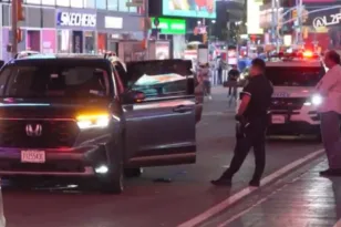 Αιματηρό περιστατικό στην Times Square: Τρεις τραυματίες από πυροβολισμούς, ένας ύποπτος υπό κράτηση ΒΙΝΤΕΟ