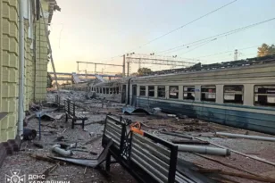 Ουκρανία: Πολύνεκρες επιθέσεις σε Χάρκοβο, Σούμι, Ζαπορίζια, Λουχάνσκ