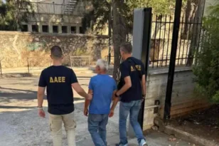 «Δεν έχω σχέση με τις πυρκαγιές. Ουδέποτε παραδέχτηκα κάτι τέτοιο», προφυλακίστηκε ο 48χρονος δημοτικός υπάλληλος στην Παλλήνη