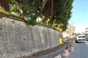 Πάτρα: Φινάλε ως το τέλος του χρόνου για τα πεζοδρόμια της Πανεπιστημίου