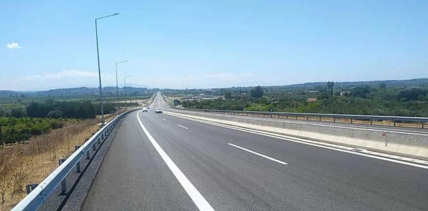 Πατρών-Πύργου: 6.000 εργαζόμενοι και 5 εκ. εργατοώρες σε τρία χρόνια Πατρών-Πύργου: 6.000 εργαζόμενοι και 5 εκ. εργατοώρες σε τρία χρόνια