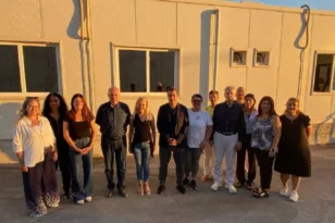 Επίσκεψη Πλεύρη στην ΚΕΔ Κω: «Φιλικοί σε όσους δικαιούνται άσυλο, σκληροί στις παράνομες ροές»
