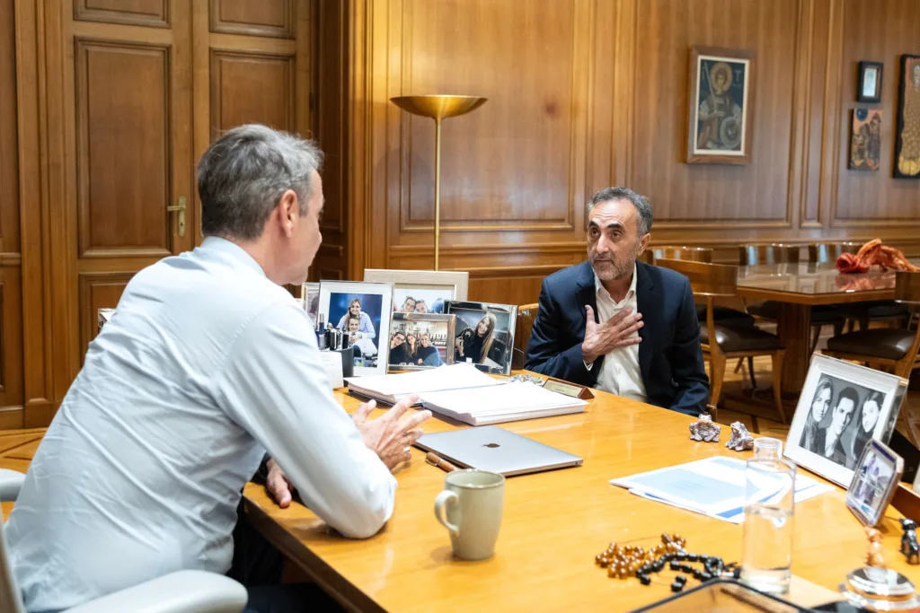 Αποκλειστική συνέντευξη του Κυριάκου Μητσοτάκη στην «Π»: «Ερχομαι με σχέδια ανάπτυξης για τη Δυτική Ελλάδα» Αποκλειστική συνέντευξη του Κυριάκου Μητσοτάκη στην «Π»: «Ερχομαι με σχέδια ανάπτυξης για τη Δυτική Ελλάδα»
