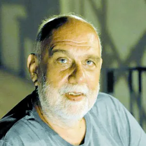 Πάτρα-Παραλία Προαστίου: Οι κάτοικοι αποφεύγουν να πάνε για μπάνιο - Αποπνιχτική δυσοσμία