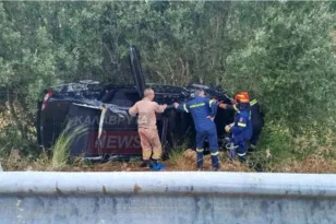 Σοβαρό τροχαίο με τετραμελή οικογένεια στα Καλάβρυτα