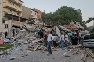 Σεισμός Τουρκία: Ενας νεκρός και 29 τραυματίες, κατέρρευσαν κτίρια ΒΙΝΤΕΟ