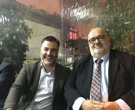 Συγκινητικό «αντίο» στον Στέφανο Σκαρπέλο από τον Σπύρο Σκιαδαρέση Συγκινητικό «αντίο» στον Στέφανο Σκαρπέλο από τον Σπύρο Σκιαδαρέση