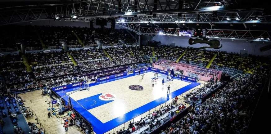 Τα γήπεδα και οι πόλεις που θα φιλοξενήσουν τους ομίλους του Ευρωμπάσκετ 25 Τα γήπεδα και οι πόλεις που θα φιλοξενήσουν τους ομίλους του Ευρωμπάσκετ 25