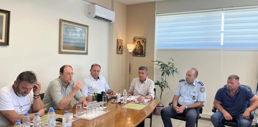 Σύσκεψη για τη νόσο των αιγοπροβάτων: «Η υπεύθυνη στάση είναι κλειδί» - Αυστηρή τήρηση μέτρων και κοινή διεκδίκηση αποζημιώσεων Σύσκεψη για τη νόσο των αιγοπροβάτων: «Η υπεύθυνη στάση είναι κλειδί» - Αυστηρή τήρηση μέτρων και κοινή διεκδίκηση αποζημιώσεων