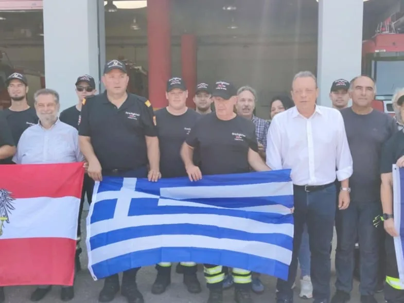 Επίσκεψη Σωκράτη Φάμελλου στις πυρόπληκτες περιοχές της Αχαΐας