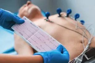 «Μαχαίρι» στις δωρεάν ιατρικές εξετάσεις για τους στρατιωτικούς, αντιδράσεις στην Αχαϊα