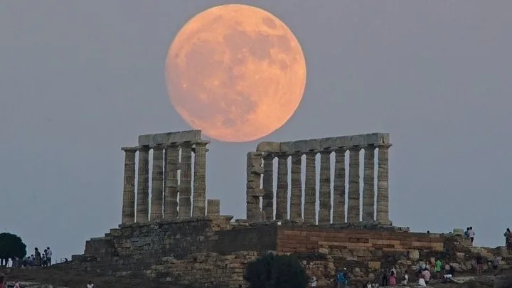 «Ματωμένο φεγγάρι»: Πότε θα γίνει η ολική έκλειψη σελήνης - Εντυπωσιακό φαινόμενο «Ματωμένο φεγγάρι»: Πότε θα γίνει η ολική έκλειψη σελήνης - Εντυπωσιακό φαινόμενο