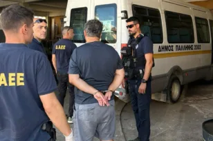 Πρώτα μετέφερε ΑΜΕΑ και μετά έβαζε φωτιές!