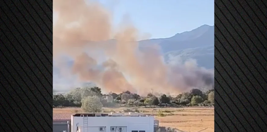 Έπιασε φωτιά (και) στην περιοχή Ήφαιστος Κομοτηνής! ΒΙΝΤΕΟ Έπιασε φωτιά (και) στην περιοχή Ήφαιστος Κομοτηνής! ΒΙΝΤΕΟ