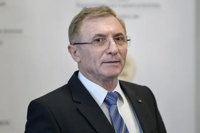 Πέθανε ο «πατερούλης» της Ρουμανίας, Ίον Ιλιέσκου