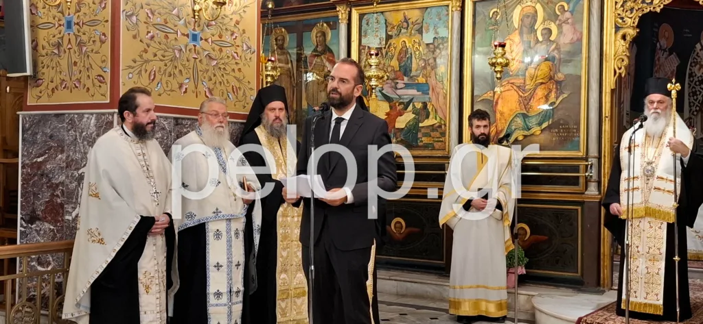 Ράγισαν και οι πέτρες στο τελευταίο «αντίο» στον Αρίστο Τηλιγάδη ΦΩΤΟ