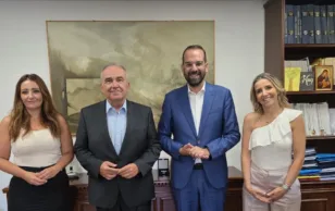 Δυτική Ελλάδα: Ο Φαρμάκης σε Παπαθανάση και Κατσαφάδο για τις ανάγκες και τα απαιτούμενα έργα υποδομών στις πυρόπληκτες περιοχές