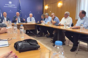 Επιστολή Φαρμάκη για στήριξη των κτηνοτρόφων που πλήττονται-Τι ζήτησε