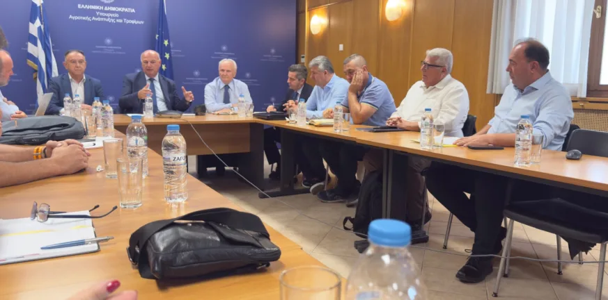Επιστολή Φαρμάκη για στήριξη των κτηνοτρόφων που πλήττονται-Τι ζήτησε
