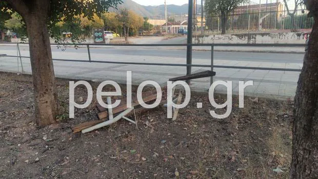 Ζαρουχλέικα-Εργατικές Κατοικίες: Μία γειτονιά σε παρακμή