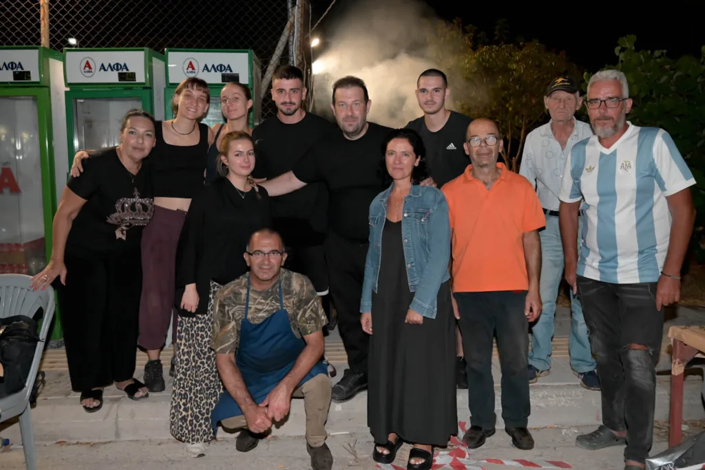 Χρώματα, ενθουσιασμός και χαμόγελα σε τριήμερο γλέντι στους Αμπελόκηπους ΦΩΤΟ