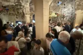 Θεία Λειτουργία στην ΙΜ Μεγάλου Σπηλαίου Καλαβρύτων με πολλές ιδιαιτερότητες