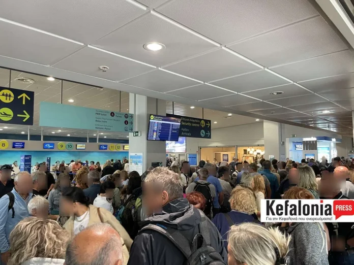 Κακοκαιρία: Επιχείρηση απεγκλωβισμού 12 ατόμων στη Ζακυνθο, χάος στο αεροδρόμιο του νησιού και της Κεφαλονιάς ΦΩΤΟ