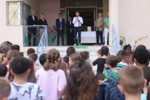 Ανδρουλάκης: «Να πάψει το σχολείο να είναι εξεταστικό κέντρο – Εθνικό Απολυτήριο τώρα»