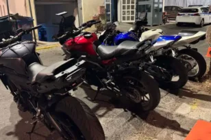 Καταδίωξη από τη Βαρυμπόμπη ως το ΣΕΦ για να συλληφθούν μοτοσικλετιστές που έκαναν κόντρες