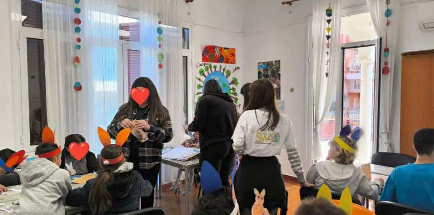 ArtWalk 10: Η ψυχική υγεία στους τοίχους και στις φωνές της Πάτρας
