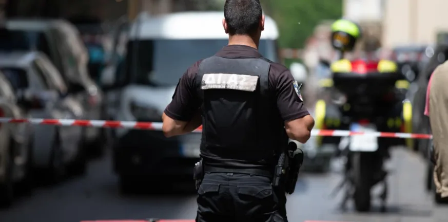 Συναγερμός στους Αμπελόκηπους: Απειλή για βόμβα σε σούπερ μάρκετ, κινητοποίηση της ΕΛ.ΑΣ.