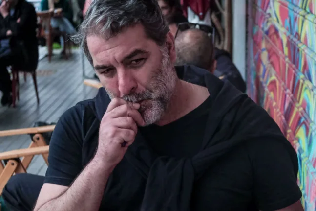 «Δεν μου είπε ποτέ ότι παρέσυρε 3 αυτοκίνητα και μάζεψε μια μάντρα», ο αστυνομικός που μίλησε με συνεργάτιδα του Μπισμπίκη